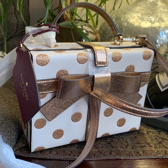 Authentic Kate spade dots glitter/leather gift box Crossbody/Satchel - Picture 2 of 13